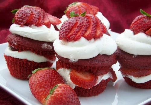 Delicious red velvet strawberry mini cakes