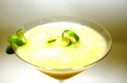 How To Make a Banana Flavoured Daiquiri