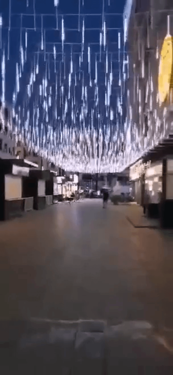 Solar-powered Falling Rain Drop Lights [Gen 3.0] — view 4
